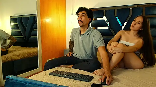 valery and Dani  online show from 03.11.25