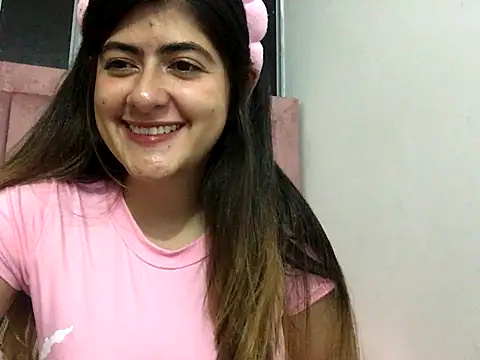 skyler1195 online show from 10.17.25