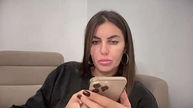 AngelinaMeov online show from 10.21.25