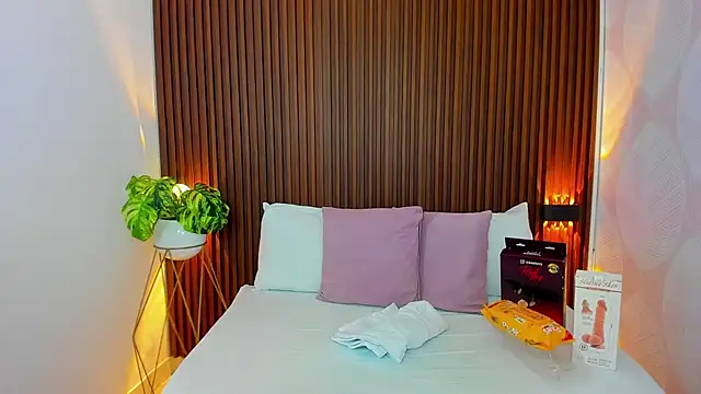 sophia martinezz  online show from 03.19.25