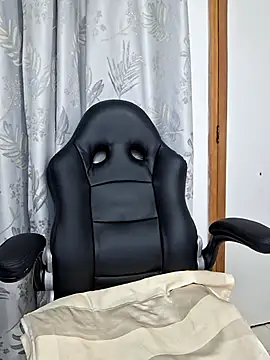 Snapshot of Chris_Alzate chatting on 03.18.25 Chris Alzate online show from 03.18.25