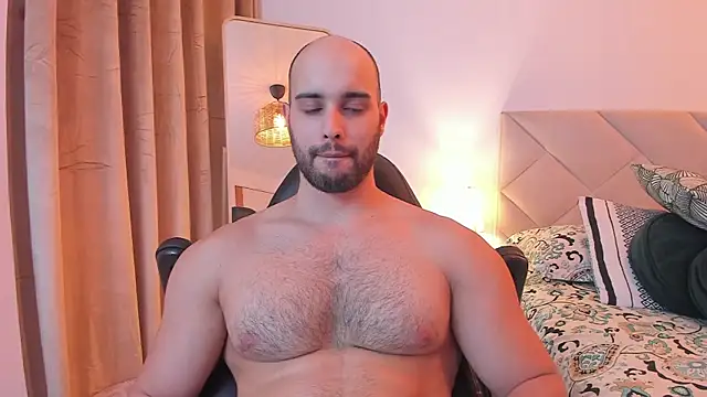 Snapshot of Chris_Alzate chatting on 09.28.25 Chris Alzate online show from 09.28.25