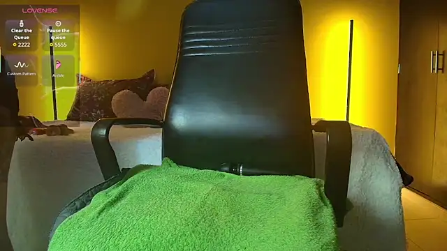 taniarock 17sex online show from 03.26.26