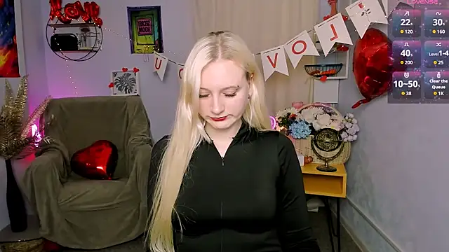 Snapshot of madam_uliis chatting on 02.19.26 madam uliis online show from 02.19.26