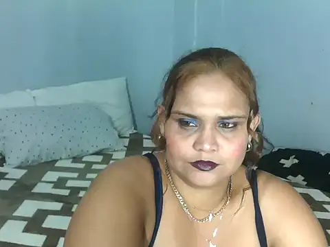 clover cams1874 online show from 09.09.25