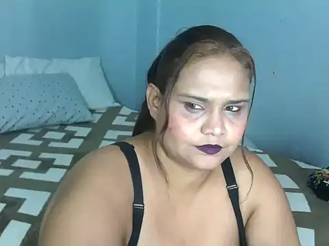 clover cams1874 online show from 09.11.25