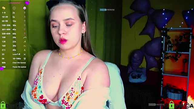 Lilysweet13 online show from 04.19.26