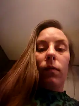 vivianneeee online show from 03.10.25