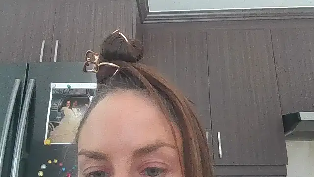 vivianneeee online show from 03.15.25