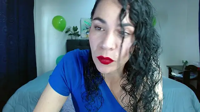 Snapshot of mia_velvet1 chatting on 03.20.25 mia velvet1 online show from 03.20.25