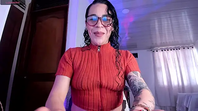 mia velvet1 online show from 04.17.26