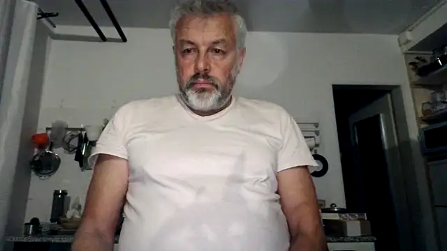 Berg Boy online show from 10.18.25