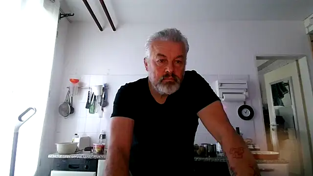 Berg Boy online show from 11.30.25