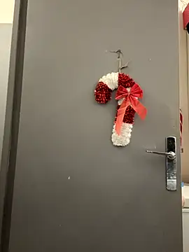 Snapshot of Hugo34bg chatting on 11.19.25 Hugo34bg online show from 11.19.25