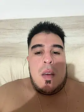 Snapshot of elninio_poya chatting on 04.25.26 elninio poya online show from 04.25.26