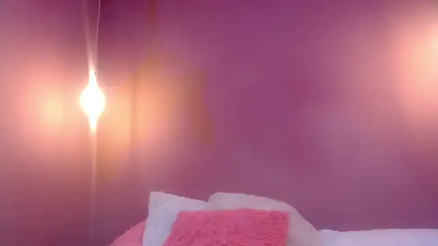 Snapshot of Rose_Fire1 chatting on 03.17.25 Rose Fire1 online show from 03.17.25