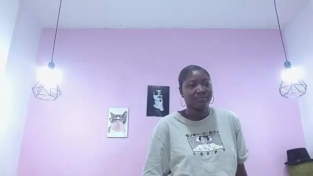 Snapshot of fiorela_madison chatting on 10.01.25 fiorela madison online show from 10.01.25