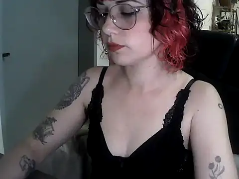 Acid Girl Ofc online show from 10.15.25