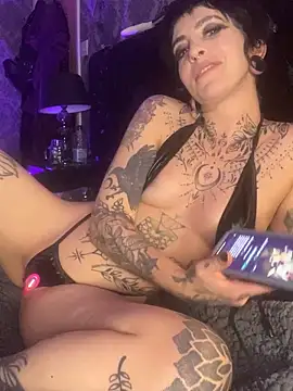 littleinkedblaise666 online show from 11.23.25