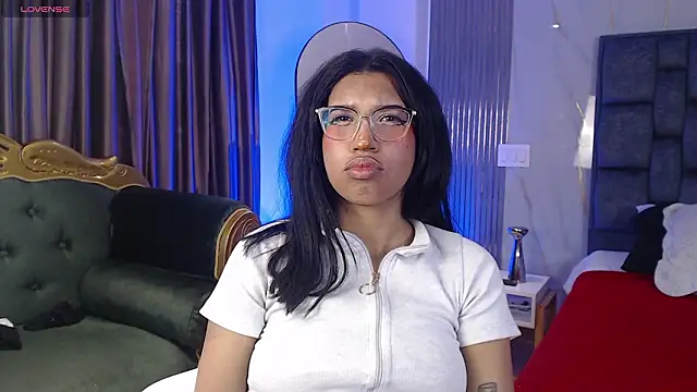 Karin Ks online show from 02.15.26