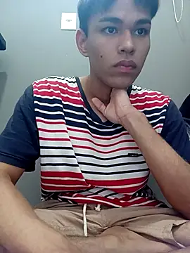 yue014 online show from 04.20.26