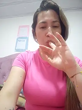 Snapshot of melany-92xxx chatting on 06.08.26 melany-92xxx online show from 06.08.26