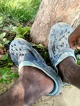 PolarFriend0 online show from 04.17.26