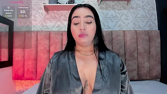 Snapshot of MelinaCruz chatting on 09.16.25 MelinaCruz online show from 09.16.25