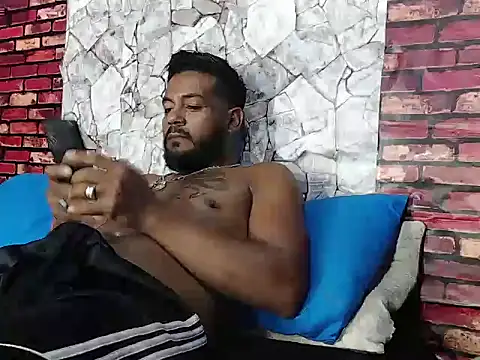 BladeFoxxx1 online show from 04.20.26