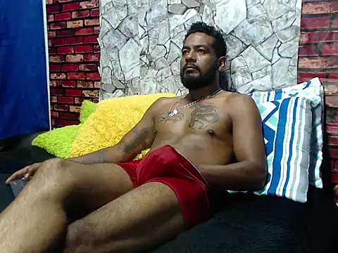 Snapshot of BladeFoxxx1 chatting on 07.18.26 BladeFoxxx1 online show from 07.18.26