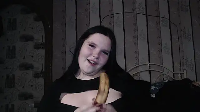 Snapshot of Victoriakot chatting on 03.20.25 Victoriakot online show from 03.20.25