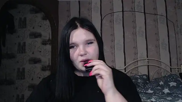 Snapshot of Victoriakot chatting on 03.22.25 Victoriakot online show from 03.22.25