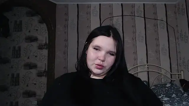 Snapshot of Victoriakot chatting on 03.22.25 Victoriakot online show from 03.22.25