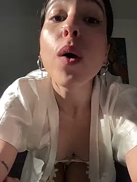 Snapshot of CosmiccAlai chatting on 03.15.25 CosmiccAlai online show from 03.15.25