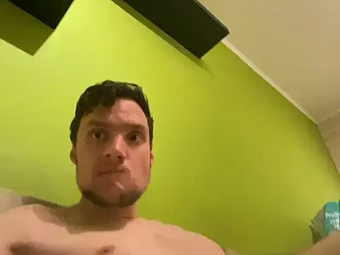 Snapshot of YoungTopGuy chatting on 11.30.25 YoungTopGuy online show from 11.30.25