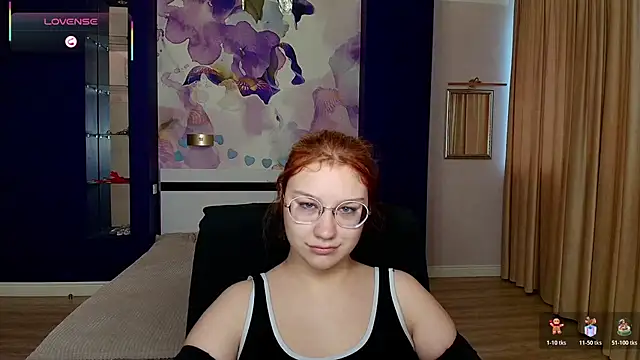 AngelinaLow online show from 12.05.25