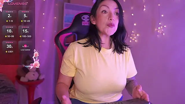 Madison Mayer online show from 02.11.26