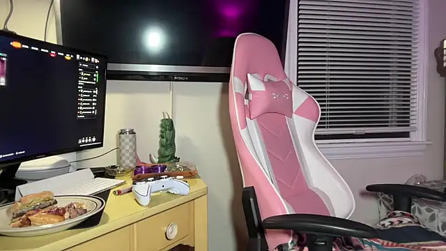 SpaceCowWhore online show from 10.01.25