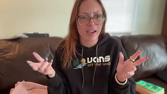 SpaceCowWhore online show from 06.18.26