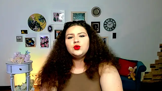 FlorenceAnderson online show from 03.22.25