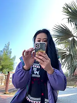 Snapshot of linger-23 chatting on 01.15.26 linger-23 online show from 01.15.26