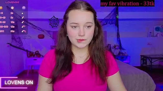 Cute kitty- online show from 10.26.25