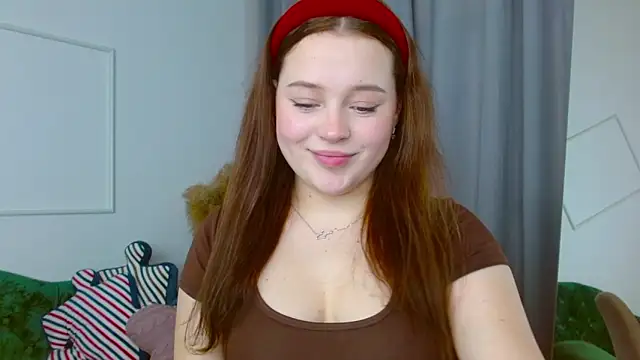 Cute kitty- online show from 11.09.25