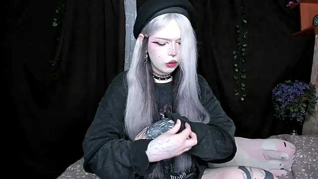 Snapshot of amelia_mays_xx chatting on 11.13.25 amelia mays xx online show from 11.13.25