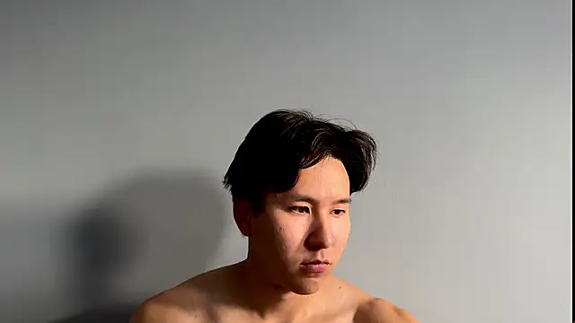 Snapshot of aliktasty chatting on 09.13.25 aliktasty online show from 09.13.25