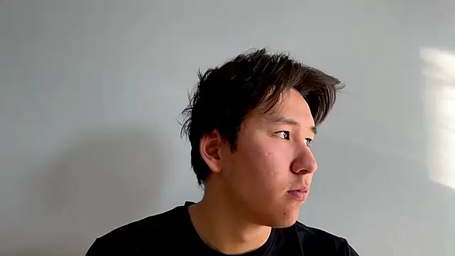 Snapshot of aliktasty chatting on 10.03.25 aliktasty online show from 10.03.25