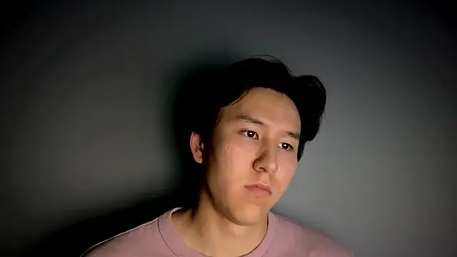 Snapshot of aliktasty chatting on 10.12.25 aliktasty online show from 10.12.25