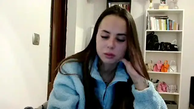 Snapshot of MayaJoy24 chatting on 10.21.25 MayaJoy24 online show from 10.21.25