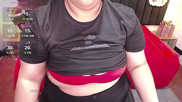 Snapshot of ailyn_maury chatting on 12.04.25 ailyn maury online show from 12.04.25