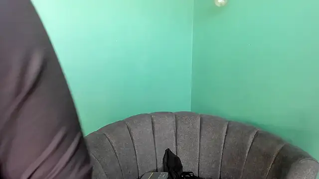 Alice 26  online show from 11.29.25